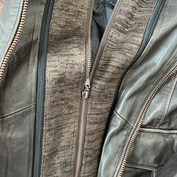 Wilson’s Leather Bomber Jacket Removable Hood Fall Jacket - Picture 5 of 5